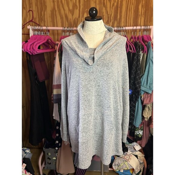 Torrid Super Soft Plush Cowl Neck Raglan Tunic Sweatshirt Pullover 1 (1X) Gray - Picture 2 of 10